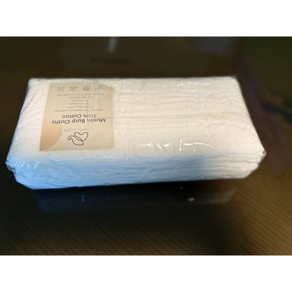 Lovely Care 12 Muslin Cloths Pack/Babies/ Adult Care 100% Cotton New‎ - Picture 3 of 6